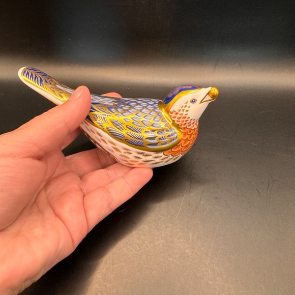 Royal Crown Derby "Bluebird" paperweight signed by Hugh Gibson with gold stopper - Picture 13 of 14